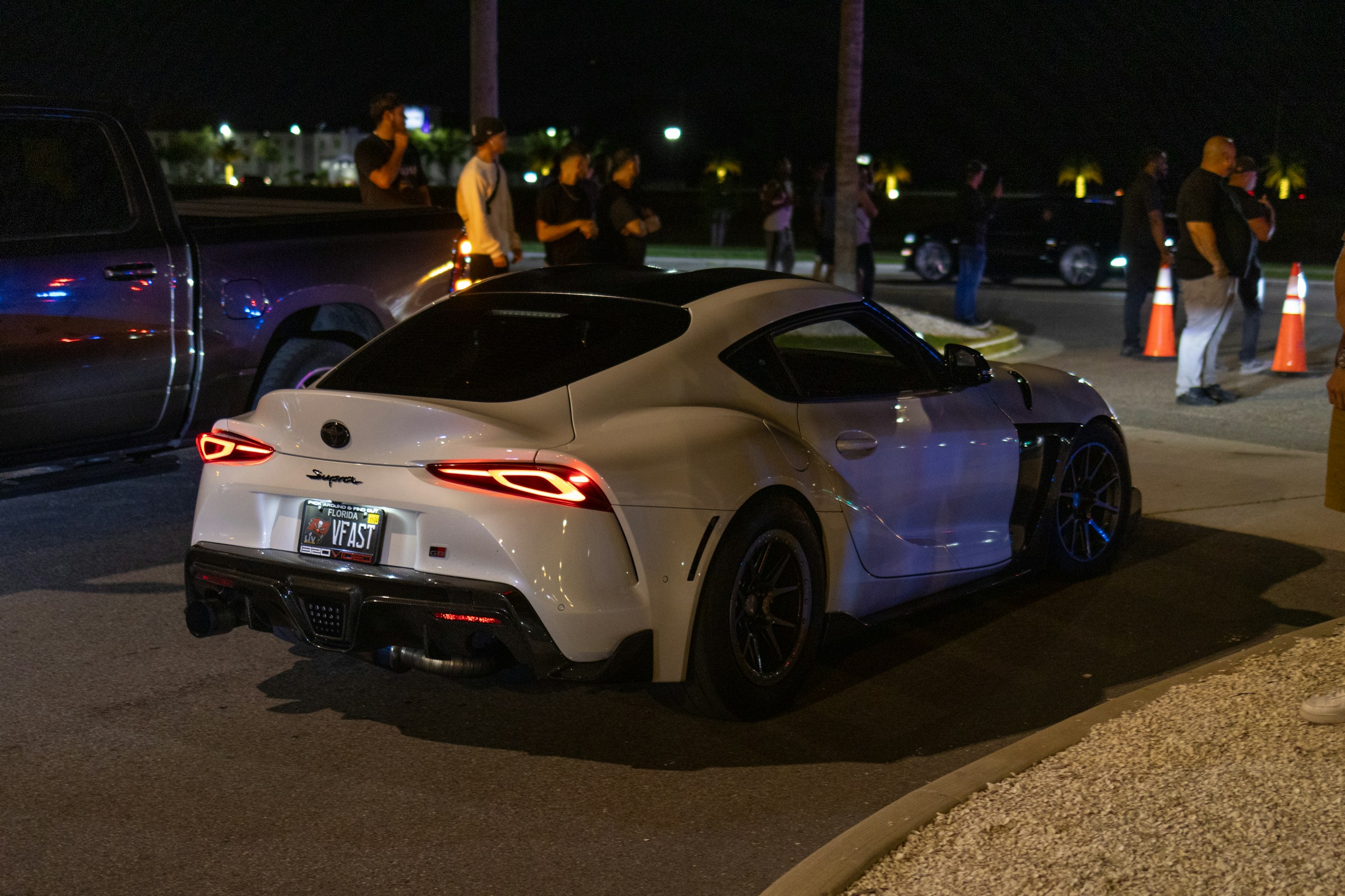 Cars and Coffee rassemblement automobile